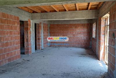 Casă cu 4 camere cu Teren 268 Mp în Est - 5