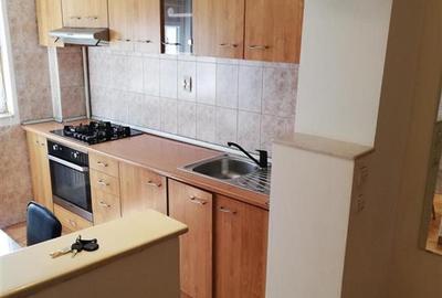 Apartament cu 2 camere semidecomandat, mobilat în Brâncoveanu
