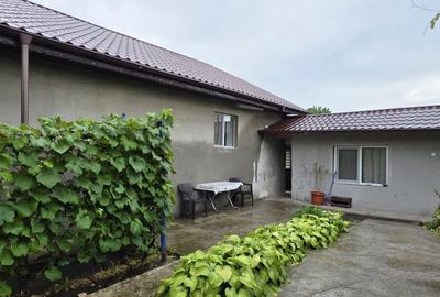 Casă cu 4 camere cu Teren 1164 Mp în Colceag