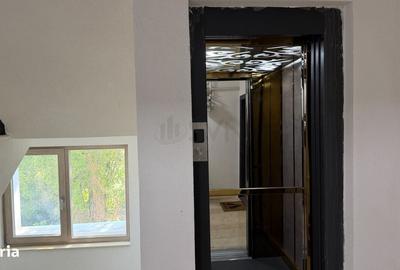 Apartament cu 4 camere semidecomandat în Iancului