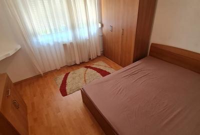 Apartament cu 2 camere decomandat în Drumul Taberei