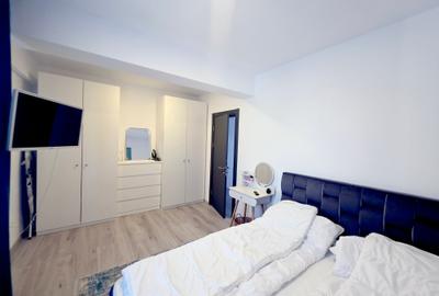 Apartament cu 2 camere decomandat în Tractorul - 8