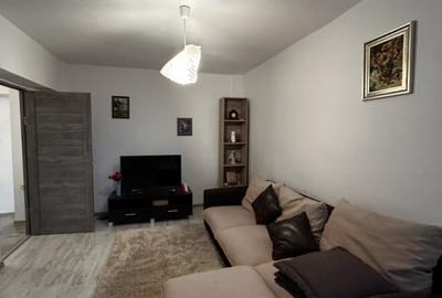 Apartament cu 2 camere decomandat în Central - 2