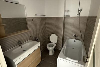Apartament cu 2 camere decomandat în Traian - 2