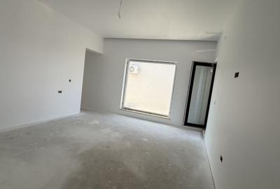 Casă cu 4 camere în Nord