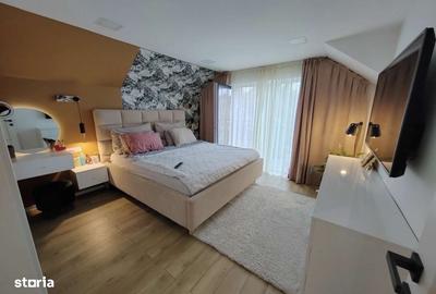 Casă cu 5 camere cu Teren 370 Mp în Central - 8