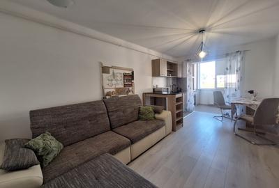 Apartament cu 2 camere semidecomandat, mobilat în Florești