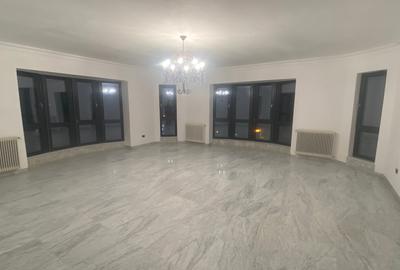 Casă individuală cu 12 camere cu Canalizare în Cotroceni - 2
