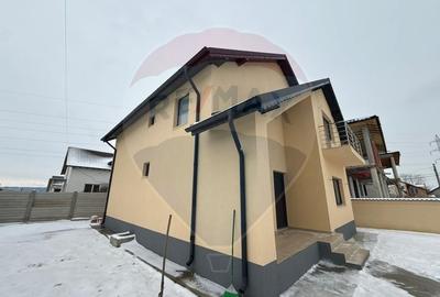 Casă cu 4 camere cu Teren 415 Mp în Lascăr Catargiu - 12