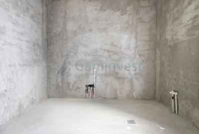 Casă cu 6 camere cu Teren 505 Mp în Central