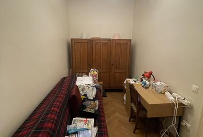 Apartament cu 4 camere decomandat în Capitale - 5