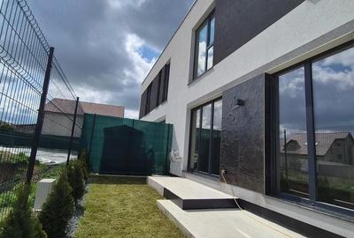 Casă cu Teren 199 Mp în Cumpăna - 2