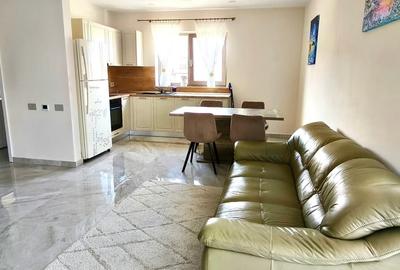 Casă cu 3 camere cu Teren 350 Mp în Central