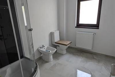 Casă cu 5 camere cu Teren 600 Mp în Bucium - 9
