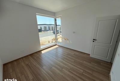 Casă cu 3 camere cu Teren 353 Mp în Berceni - 1