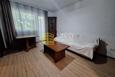 Apartament cu 3 camere semidecomandat, mobilat în Tudor