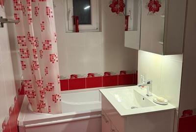 Apartament cu 3 camere semidecomandat în Malu Roșu - 4