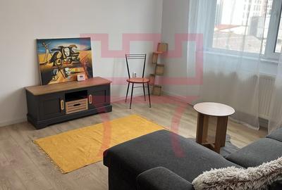 Apartament cu 2 camere semidecomandat în Semicentral