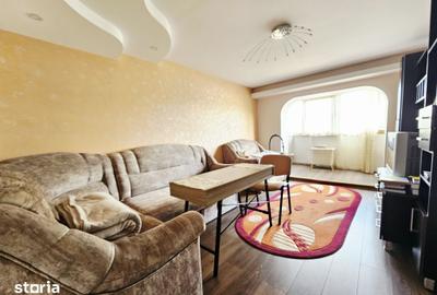 Apartament cu 3 camere decomandat în Păcurari