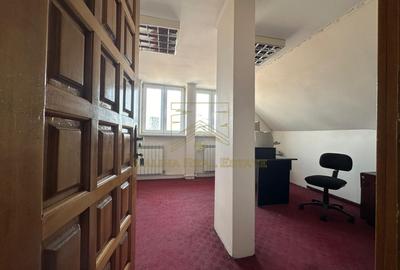 Casă individuală cu 20 camere cu Canalizare în Unirii - 32