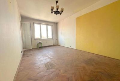 Apartament cu 3 camere decomandat în Complex Studențesc - 2