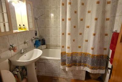 Apartament cu 4 camere decomandat în Central - 2