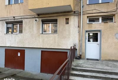 Apartament cu 4 camere în Central