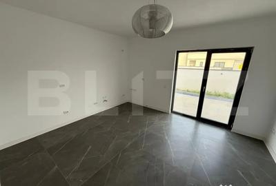 Casă cu 5 camere cu Teren 371 Mp în Central