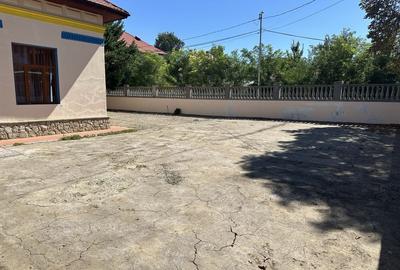 Spațiu comercial, de 360 mp, în Central