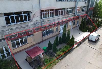 Spațiu comercial, de 206 mp, în Central