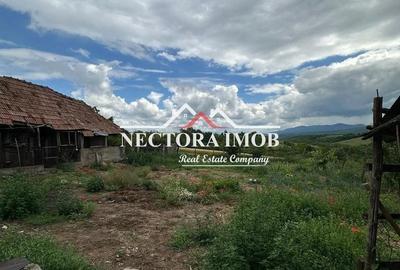 Casă cu 4 camere în Forău