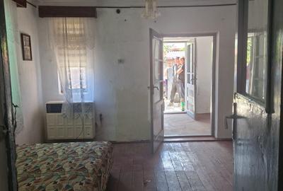 Casă cu 4 camere în Central - 8