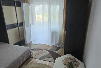 Apartament cu 2 camere decomandat în Aradului