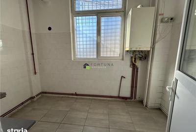 Spațiu comercial, de 39 mp, în Florilor - 4