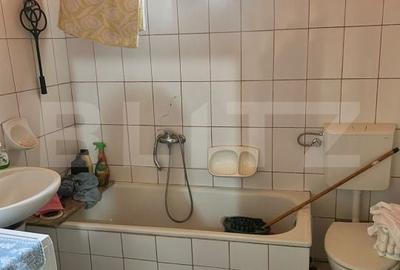 Casă cu 2 camere cu Teren 650 Mp în Acățari