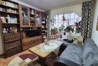 Apartament cu 2 camere nedecomandat în Central