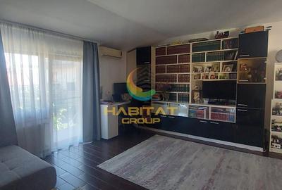 Apartament cu 3 camere decomandat, mobilat în Central