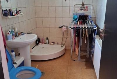 Casă individuală cu 1 camere cu Canalizare în Lazu - 3