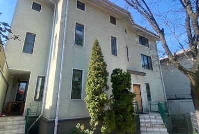 Casă individuală cu 10 camere cu Canalizare în Șura Mare - 2