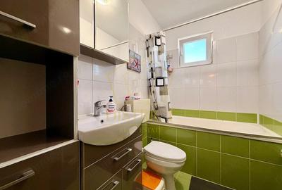 Apartament cu 3 camere decomandat în Șagului