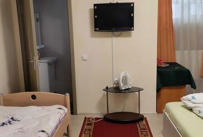 Casă cu 4 camere cu Teren 860 Mp în Coman - 2