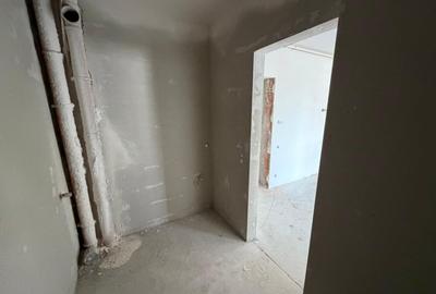 Apartament cu 2 camere semidecomandat în Florești - 2
