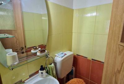 Apartament cu 3 camere decomandat în Lotus