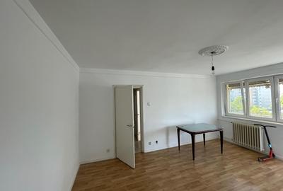 Apartament cu 3 camere semidecomandat în Drumul Taberei - 3