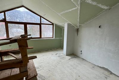 Casă individuală cu 6 camere cu Garaj în Predeal - 9