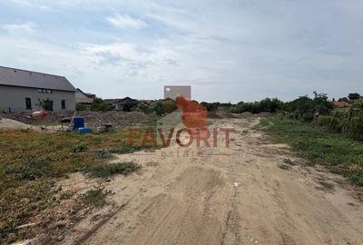 Teren de 540 mp, în Utvin