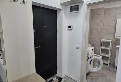 Garsonieră decomandată în Central