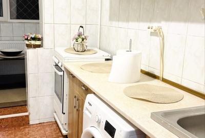 Apartament cu 3 camere decomandat în Crângași