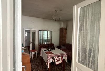 Casă cu 6 camere cu Teren 800 Mp în Central - 4