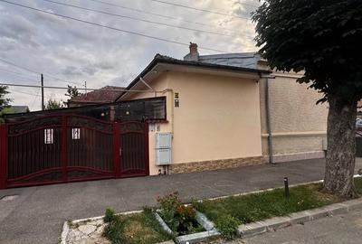 Casă cu 3 camere cu Teren 220 Mp în Central - 8
